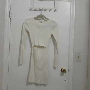 Aritzia Wilfred Cut-out Knit Longsleeve dress